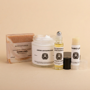 Kit Spa Corporal  1 Jabón artesanal, 1 Crema Antiarrugas, 1 Mezcla Botánica roll-on y  1Bálsamo Labial